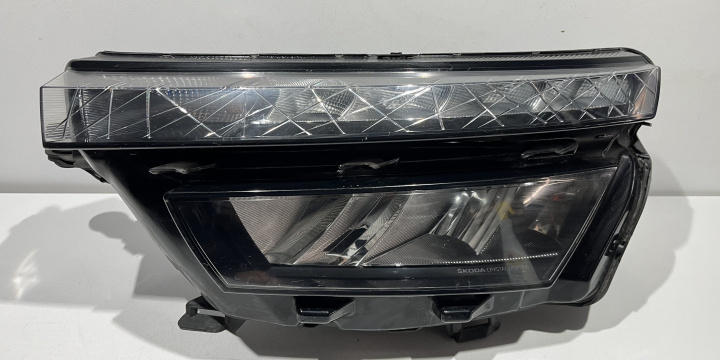Far dreapta 658941019 Skoda Kamiq