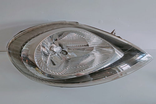 Far Dreapta 7700311372 Renault Trafic 2 [2001 - 2006]