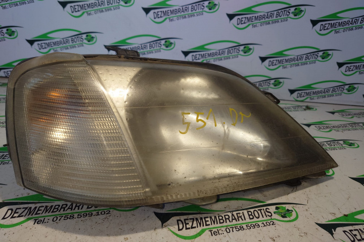 Far dreapta 8200211006 Dacia Logan [2004 - 2008] Sedan 1.4 MT (75 hp)