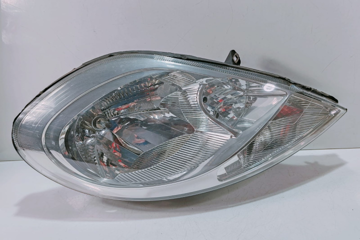 Far Dreapta 8200701356 / 93859830 Opel Vivaro A [2002 - 2006]