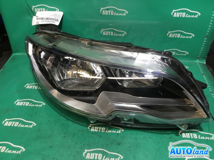 Far Dreapta 9817296980 2017 Peugeot 301 2012