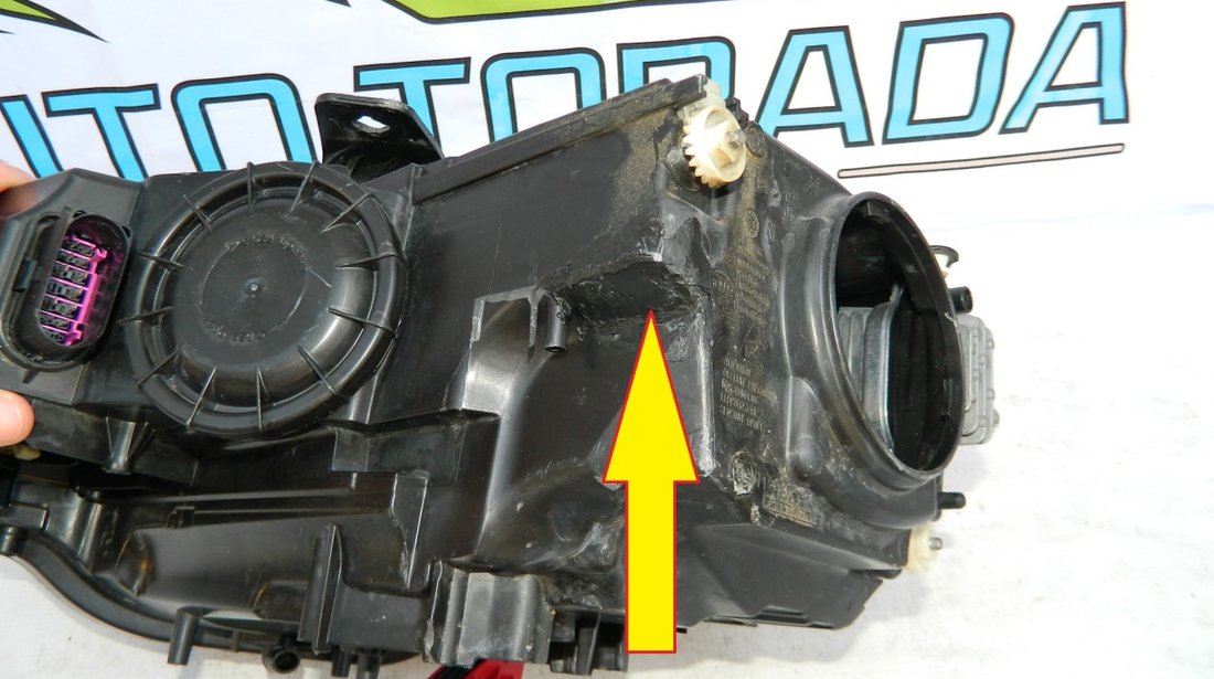 Far dreapta AUDI A3 model 2013-2016 cod 8V0941044