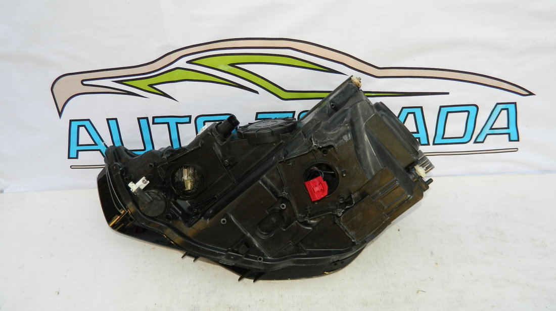 Far dreapta AUDI A3 model 2013-2016 cod 8V0941044