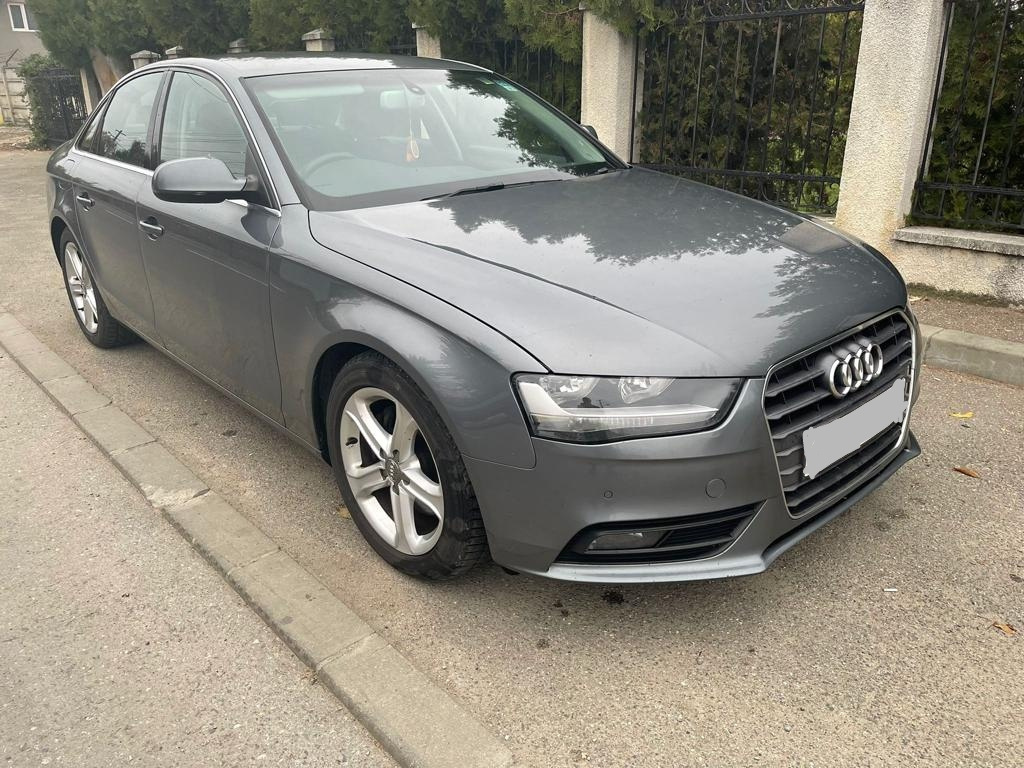 Far dreapta Audi A4 B8 2.0 tdi facelift