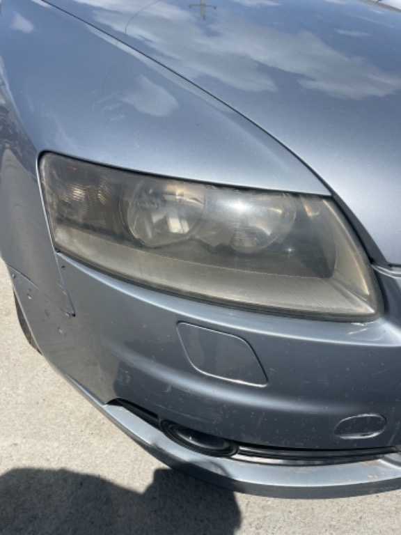 Far dreapta audi A6 C6 fără xenon