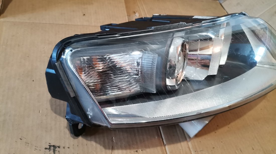 Far dreapta Bi xenon Audi A6 C6 4F (2004-2008) cod 1EL008881