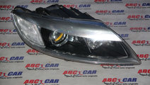 Far dreapta bi-xenon Audi Q7 4L 2005-2010 cod: 4L0...