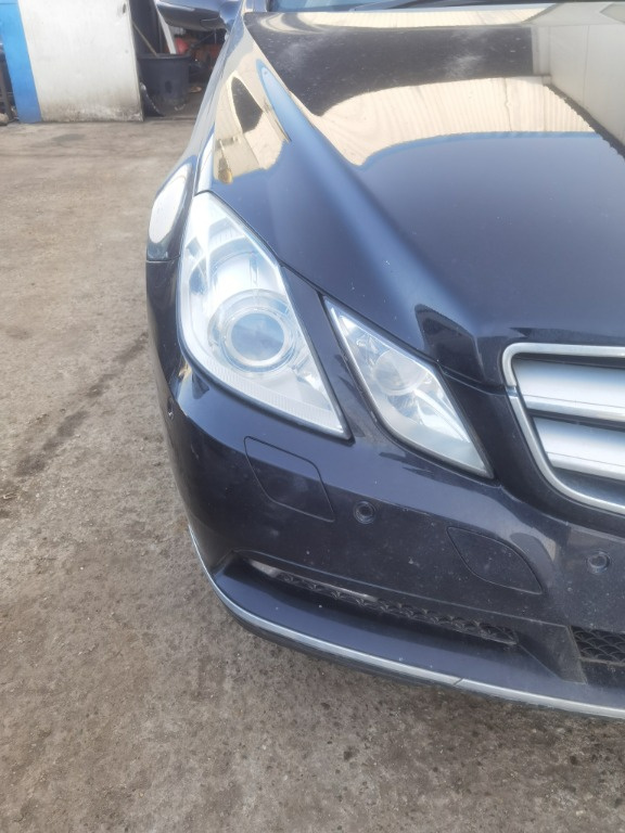 Far dreapta bixenon adaptiv mercedes E220 cdi w207 coupe