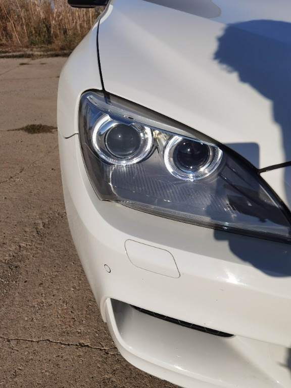 Far dreapta bixenon BMW 640d F06