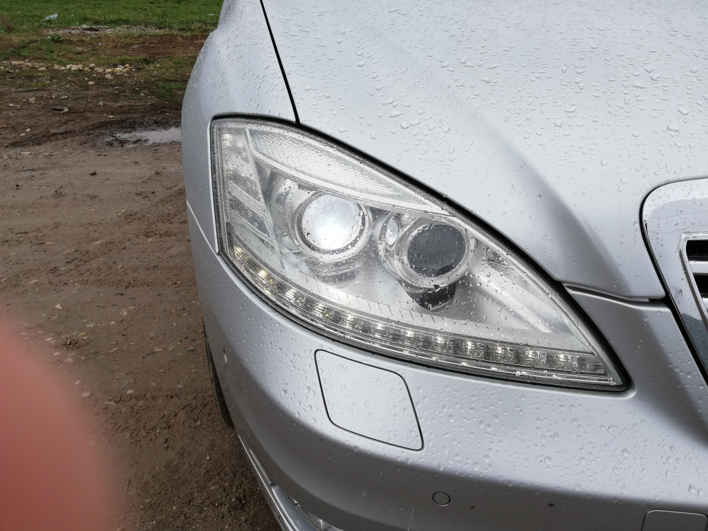 FAR DREAPTA BIXENON MERCEDES S CLASS W221 350 CDI 4MATIC FACELIFT