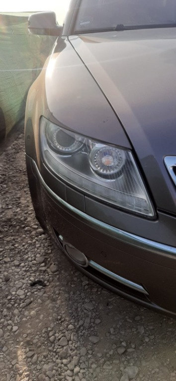 Far dreapta bixenon Vw Phaeton an 2008 3.0 tdi europa