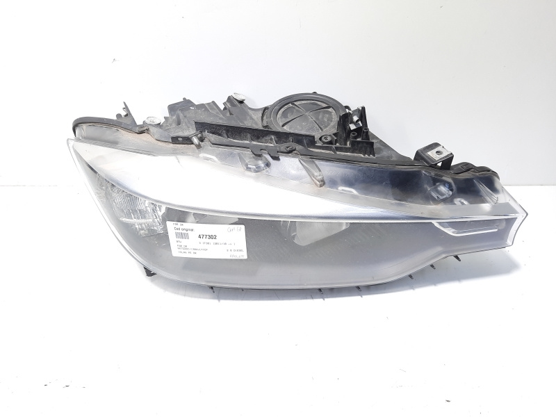Far dreapta, Bmw 3 (F30) (id:477302)