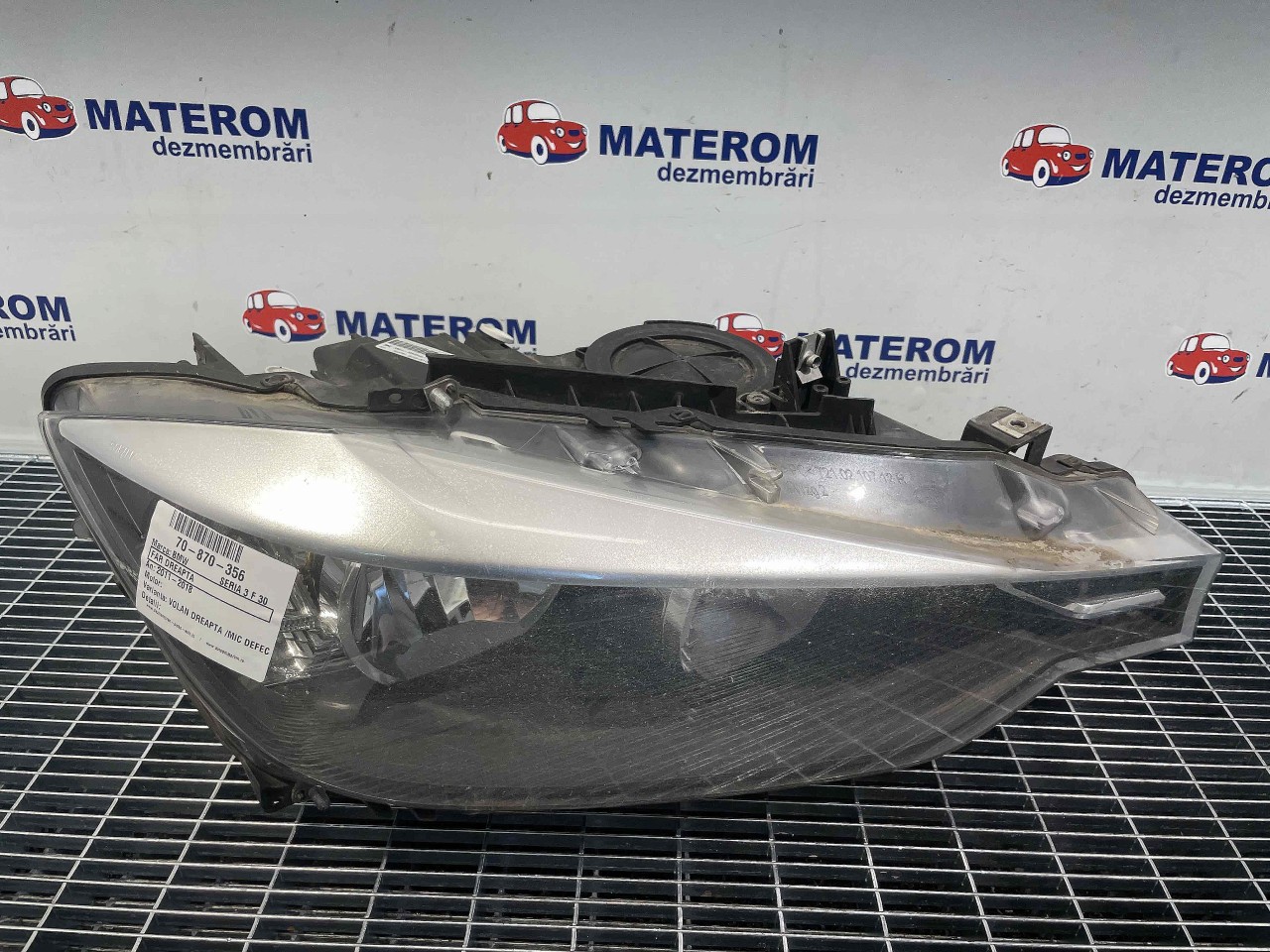 FAR DREAPTA BMW SERIA 3 F 30 - - (2011 2018)