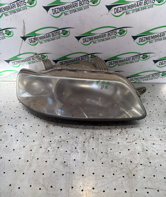 Far dreapta Chevrolet Kalos [2003 - 2008] Sedan 1.4 MT (94 hp)