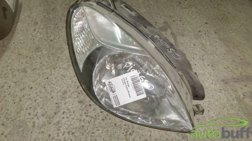 Far dreapta Citroen Picasso