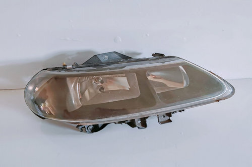 Far Dreapta, cod 14942000R 14942000R Renault Laguna [facelift] [1998 - 2001]