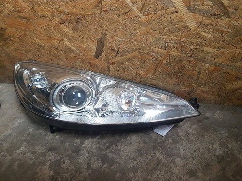 Far dreapta complet bi-xenon adaptiv peugeot 407 coupe