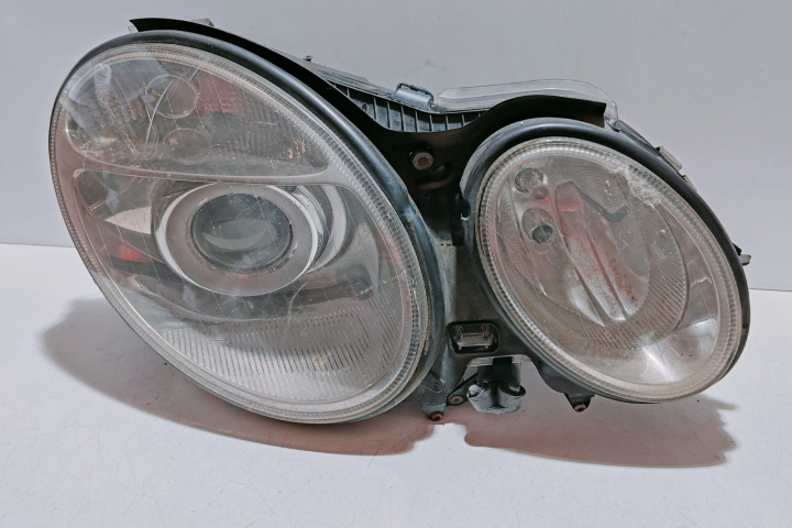 Far dreapta cu defect 15436001 Mercedes-Benz E-Class W211/S211 [2002 - 2006]