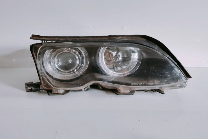 Far dreapta cu defecte 084441136R BMW Seria 3 E46 [facelift] [2001 - 2006]