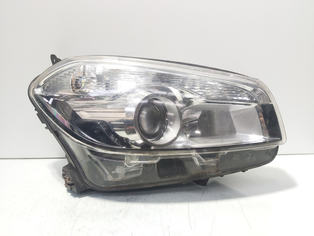 Far dreapta cu lupa, Nissan Qashqai (id:705815)