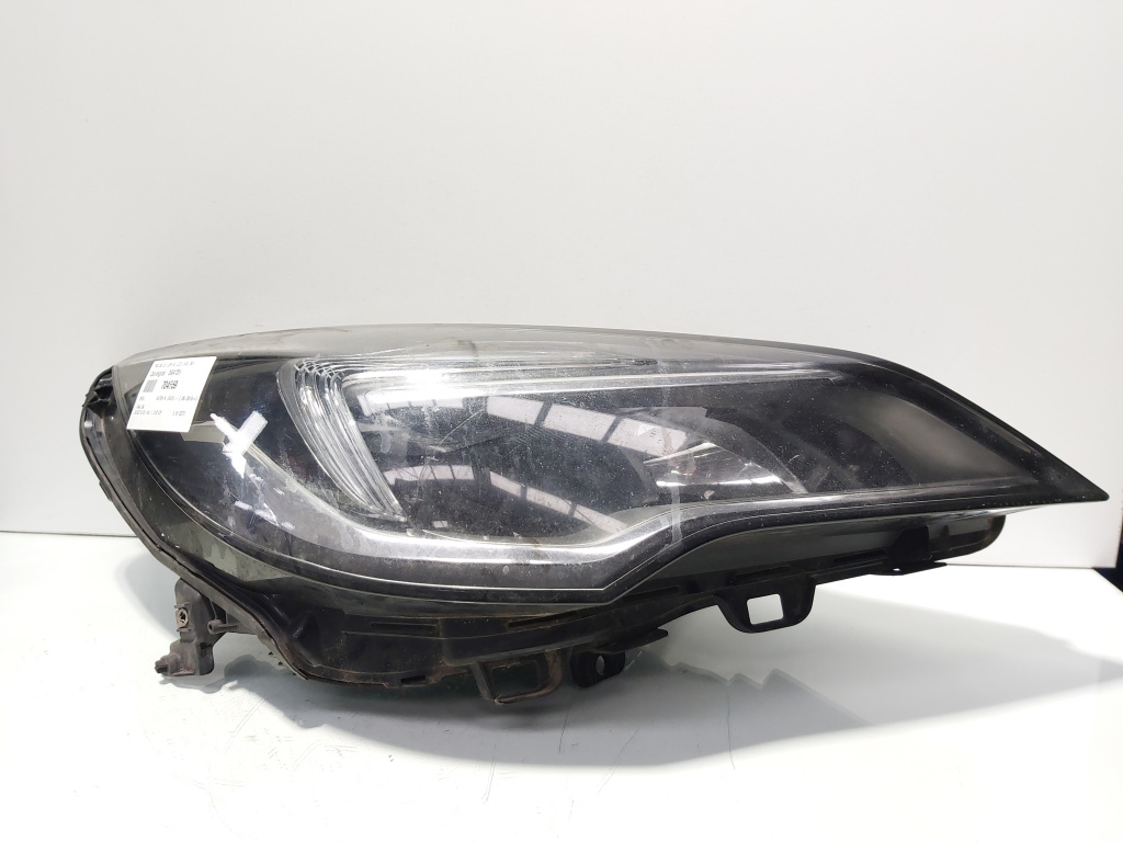 Far dreapta cu lupa si led, cod 39047201, Opel Astra K, vol pe dr (id:704659)