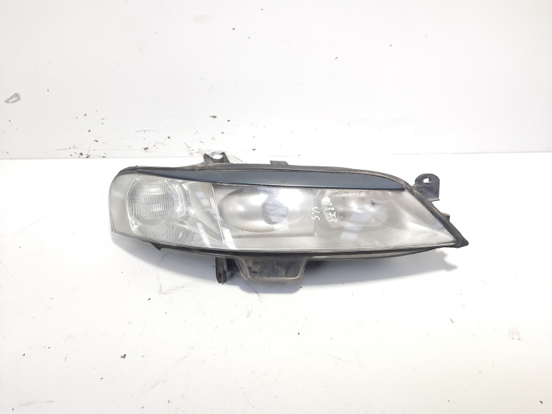Far dreapta cu lupa si xenon, Opel Vectra B (38) (id:563825)
