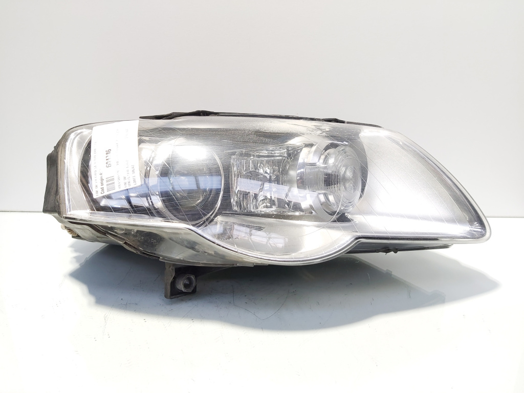 Far dreapta cu lupa si xenon, Vw Passat Variant (3C5) (id:684346)