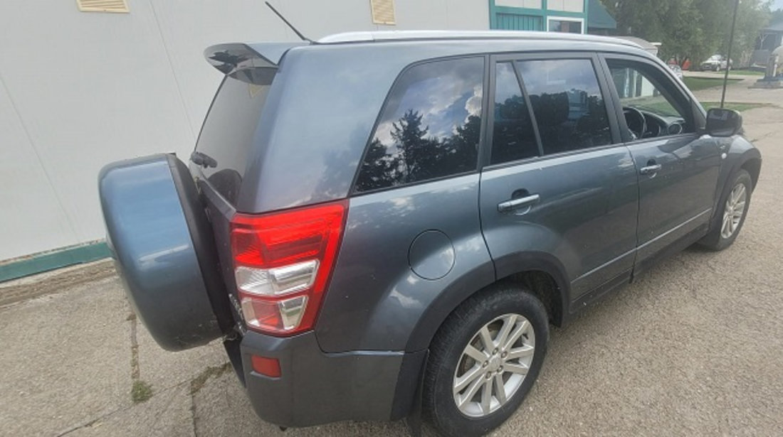 FAR DREAPTA CU LUPA SUZUKI GRAND VITARA 2 4x4 FAB. 2005 - 2015 ⭐⭐⭐⭐⭐