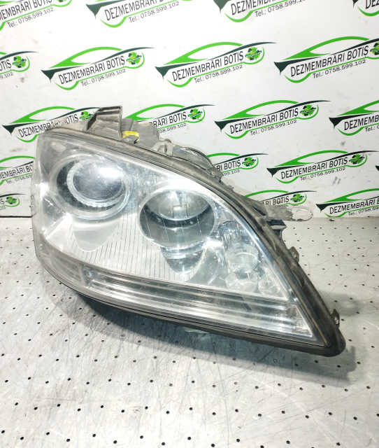 Far dreapta cu Xenon Mercedes-Benz ML W163 [facelift] [2001 - 2005] Crossover