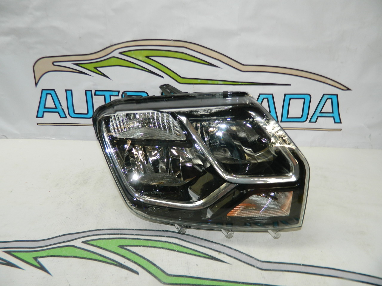 Far dreapta Dacia Duster Facelift model 2013 2014 2015 cod 260100156R