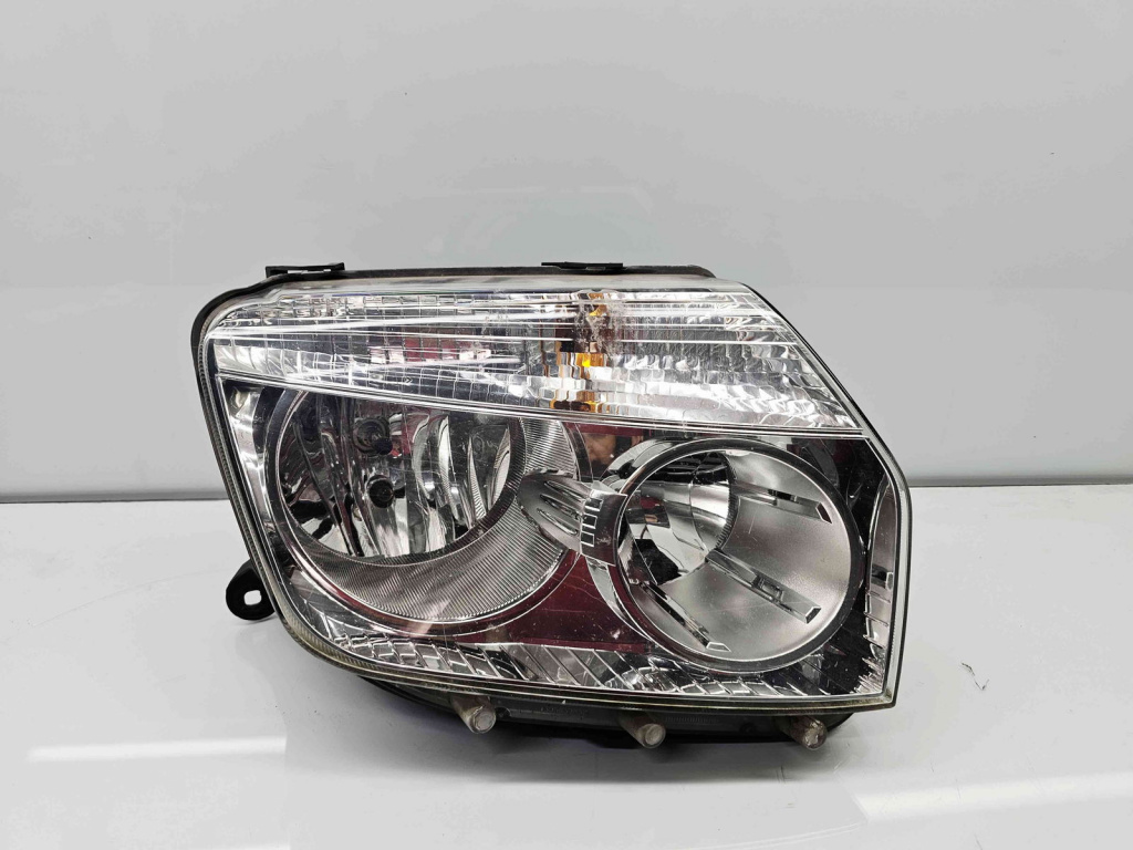 Far dreapta Dacia Duster (PH2, H79) [Fabr 2013-2017] 260100460R