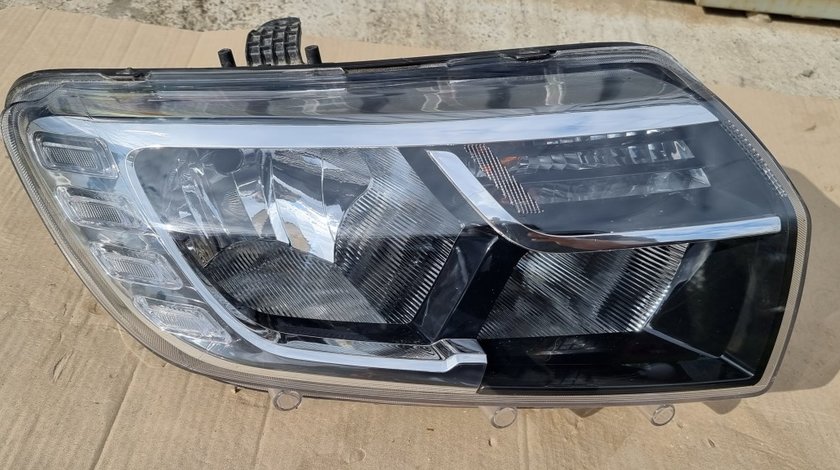 Far dreapta Dacia Logan 2 Sandero 2 Facelift 2018 2019 2020