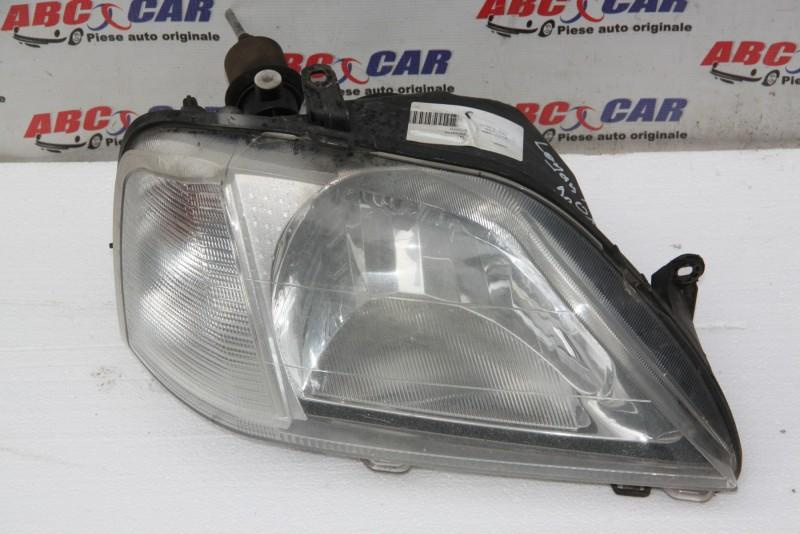 Far dreapta Dacia Logan 2004-2012 LS 8200211006