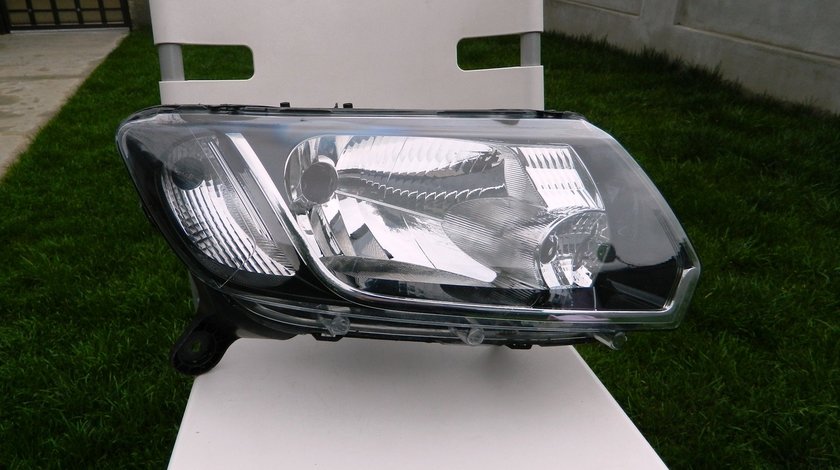Far dreapta Dacia Logan faza 3 model 2014