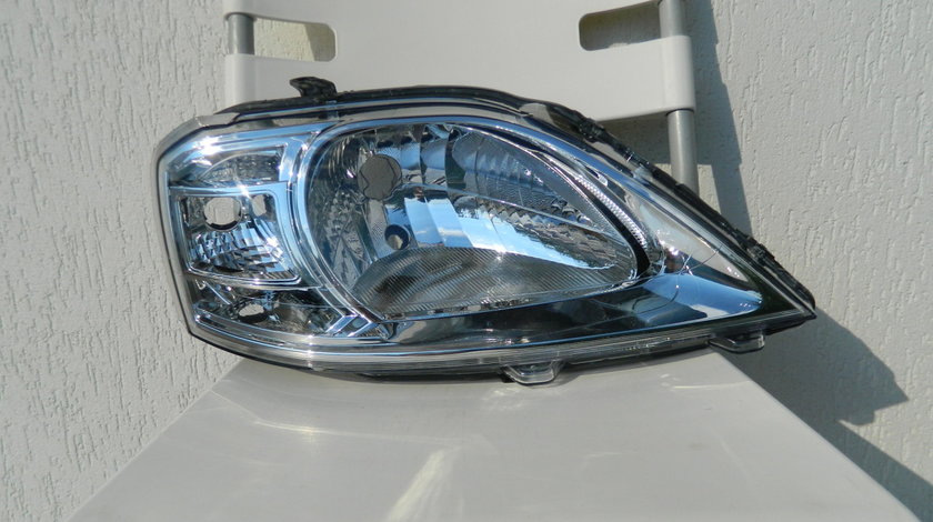 Far dreapta Dacia Logan Model 2009-2013 Original