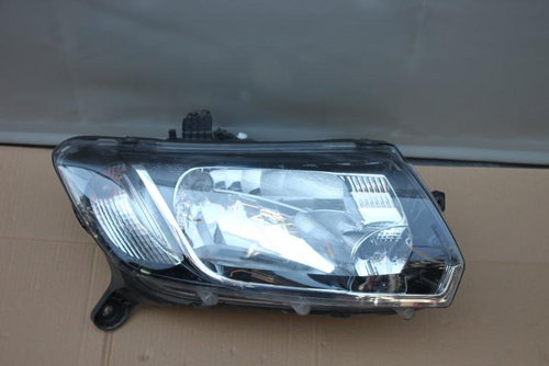 Far dreapta Dacia Sandero 2 2012-2017 260102523R