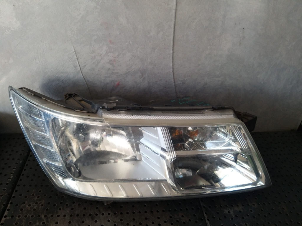 Far dreapta dodge journey 05067786ac