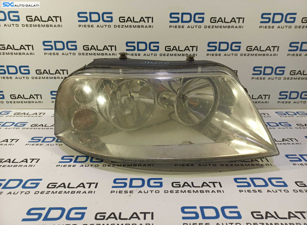 Far Dreapta FARA Xenon Volkswagen Sharan 2001 - 2010 Cod 7M3941016AH 030118202 [L1719]