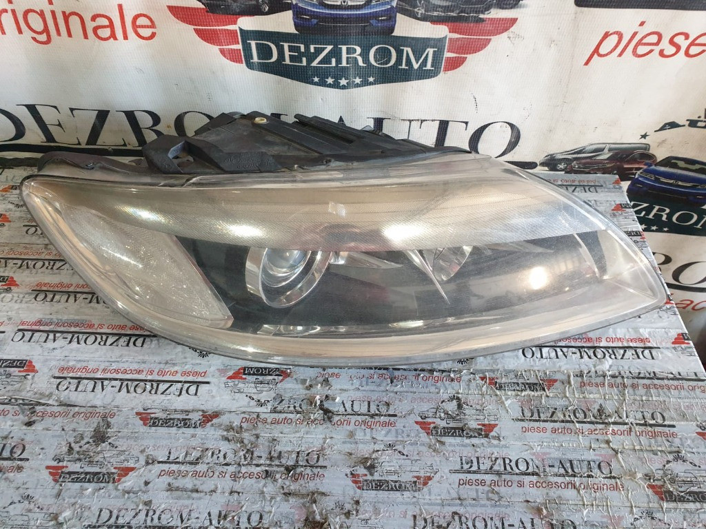 Far dreapta fata AUdi Q7