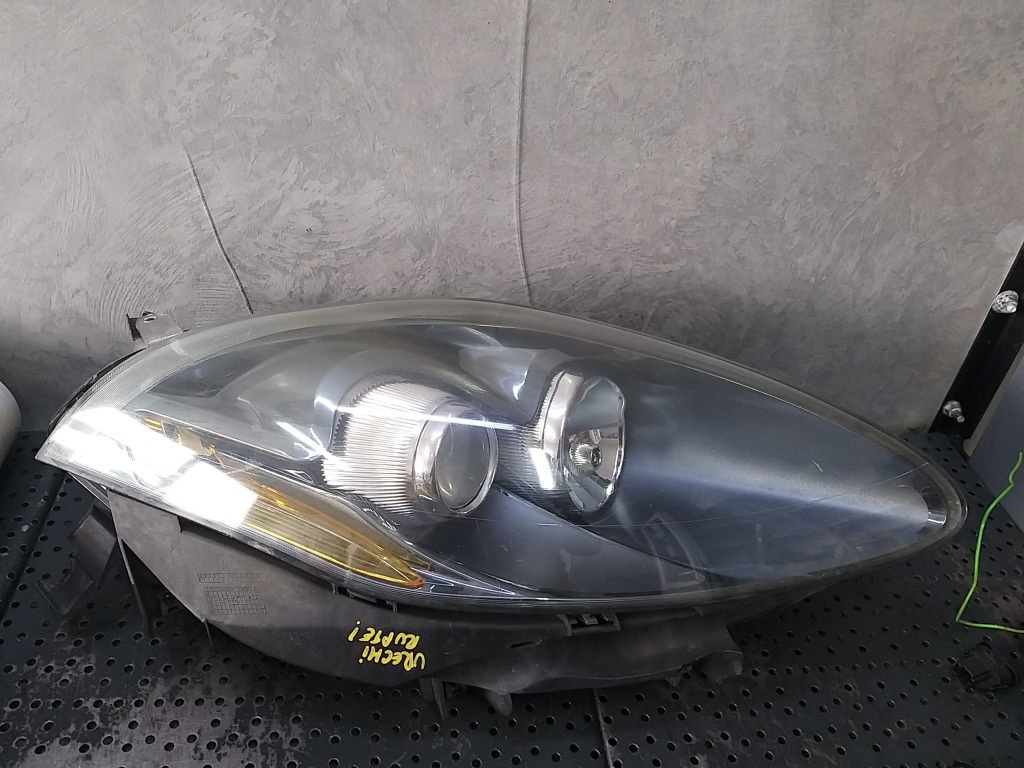 Far dreapta fiat croma 194 51816980