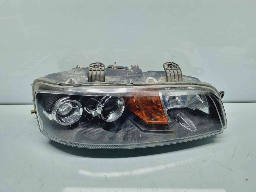 Far dreapta Fiat Punto (188) [Fabr 1999-2007] OEM
