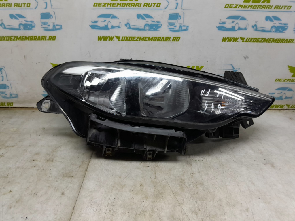 Far dreapta Fiat Tipo 356 (2) [2015 - 2020] 1.0 benzina 55282151