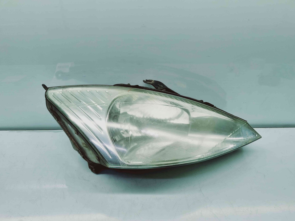 Far dreapta Ford Focus 1 [Fabr 1998-2005] OEM