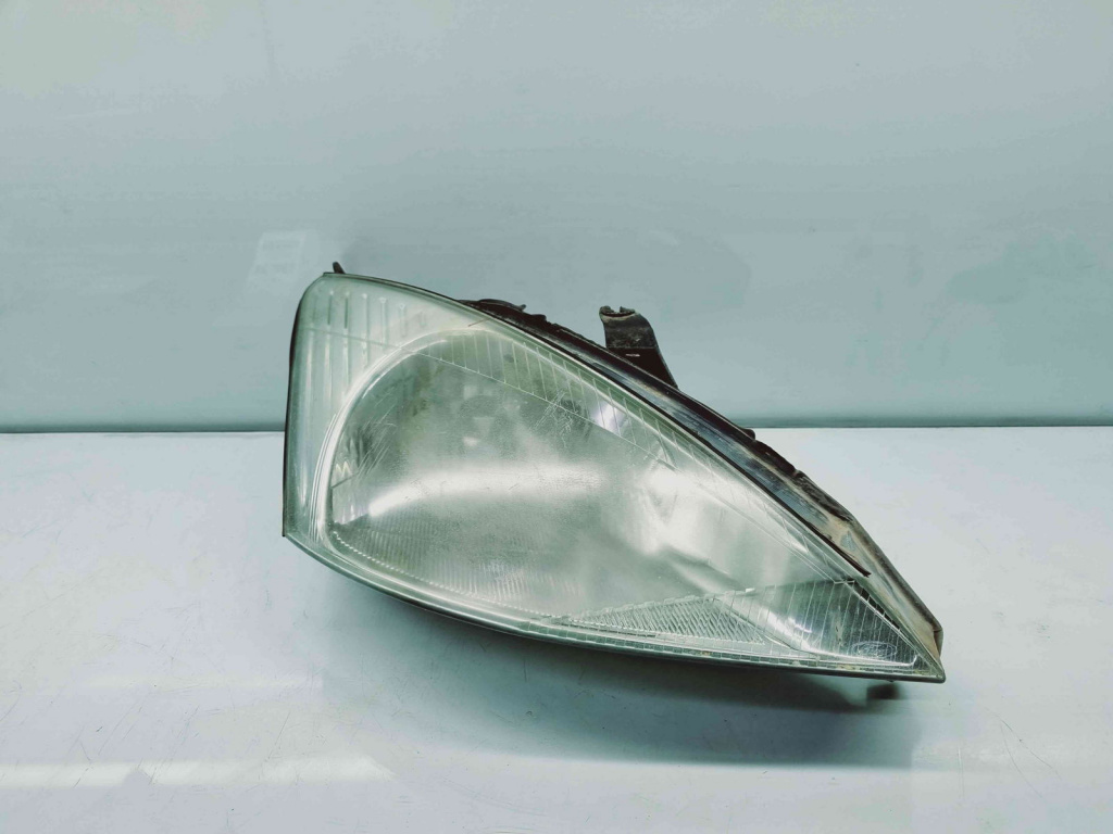 Far dreapta Ford Focus 1 [Fabr 1998-2005] OEM