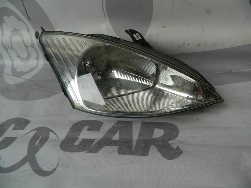 Far dreapta Ford Focus 1998-2004 DAW, DBW