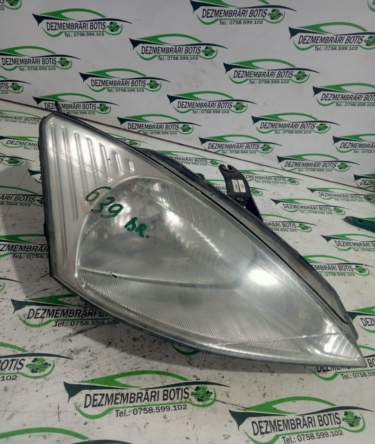Far dreapta Ford Focus [1998 - 2004] Hatchback 5-usi 1.4 MT (75 hp)