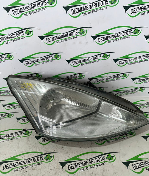 Far dreapta Ford Focus [1998 - 2004] Hatchback 5-usi 1.6 MT (101 hp)