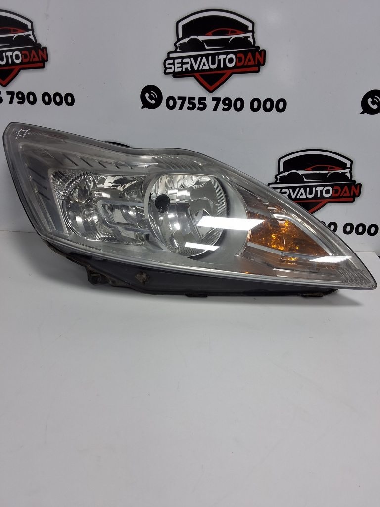Far dreapta Ford Focus 2 (2004-2010) [DA_] 1.6 Motorina 2009, 8M51-13W029-BD / VOLAN DREAPTA