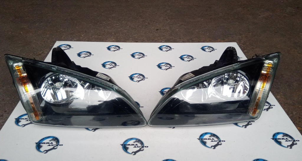 Far dreapta Ford Focus 2 an fab. 2004 - 2008