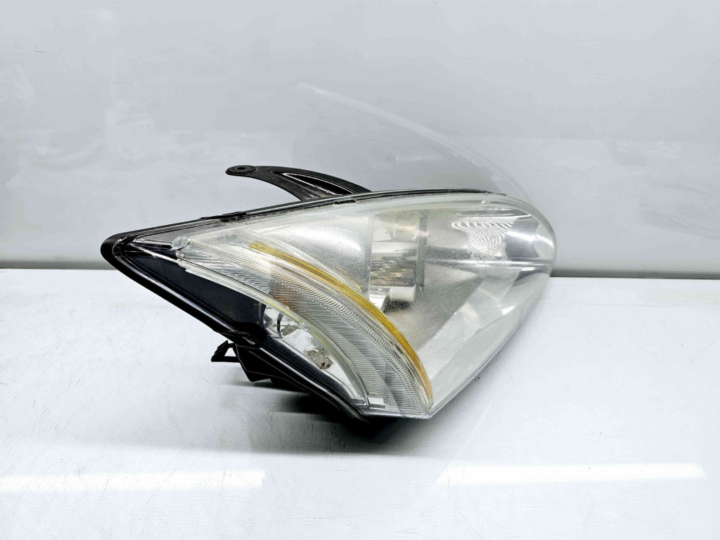 Far dreapta Ford Focus 2 (DA) [Fabr 2004-2012] OEM